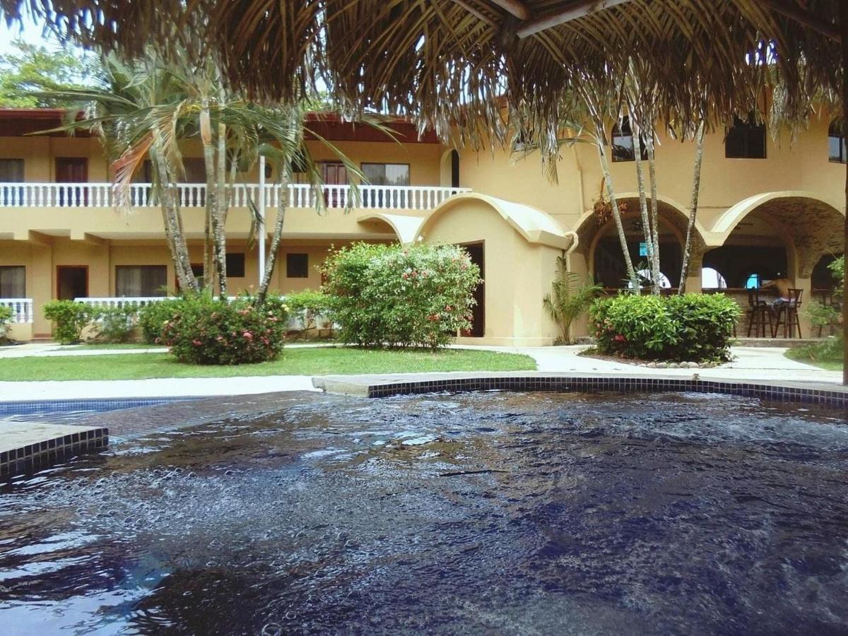 Hotel Delfin Playa Bejuco Esterillos Este Eksteriør billede