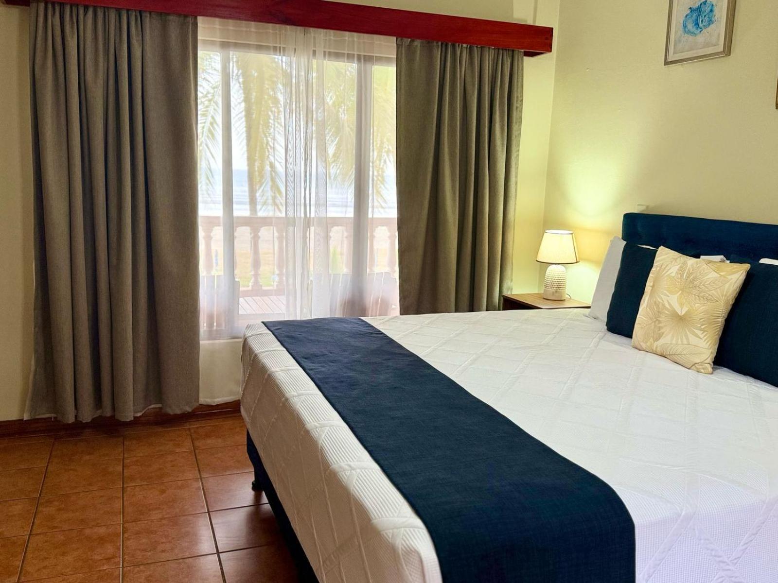 Hotel Delfin Playa Bejuco Esterillos Este Eksteriør billede