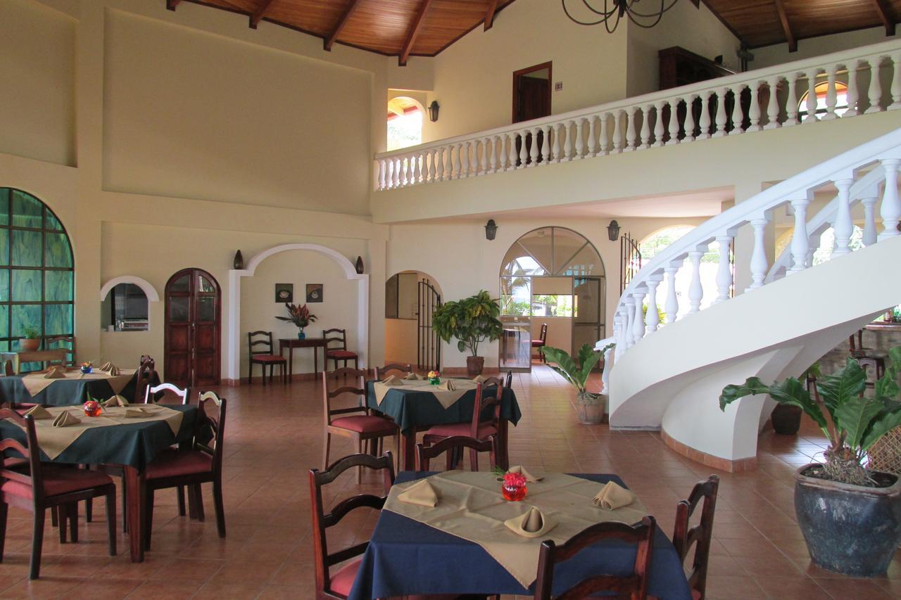 Hotel Delfin Playa Bejuco Esterillos Este Eksteriør billede